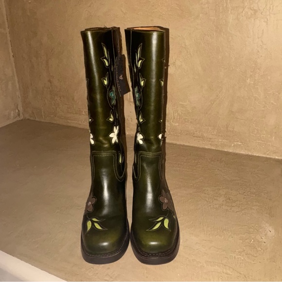 New Anthropologie x Frye Campus 14L Leather Boots Green Floral Sz 8 - Picture 3 of 6